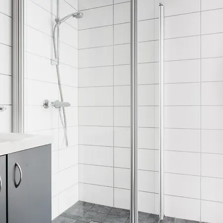Stay Urban - Stylish Scandinavian Gem With French Balcony Bergen Exteriör bild